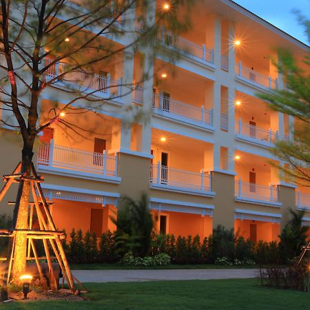 The One Residence Hotel Bangkok Zewnętrze zdjęcie