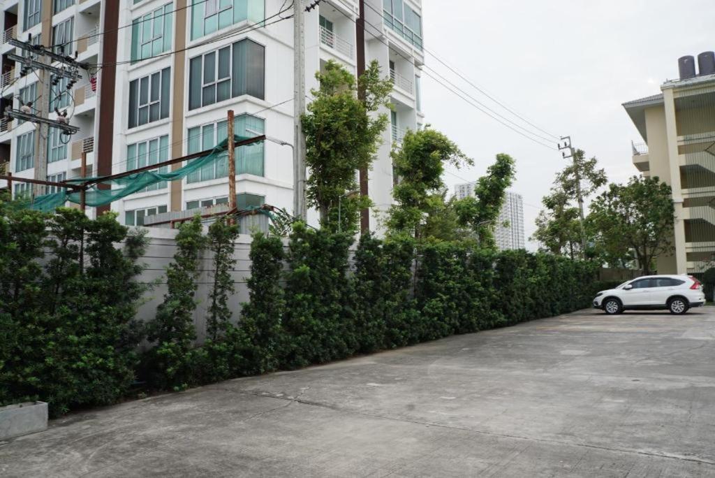 The One Residence Hotel Bangkok Zewnętrze zdjęcie