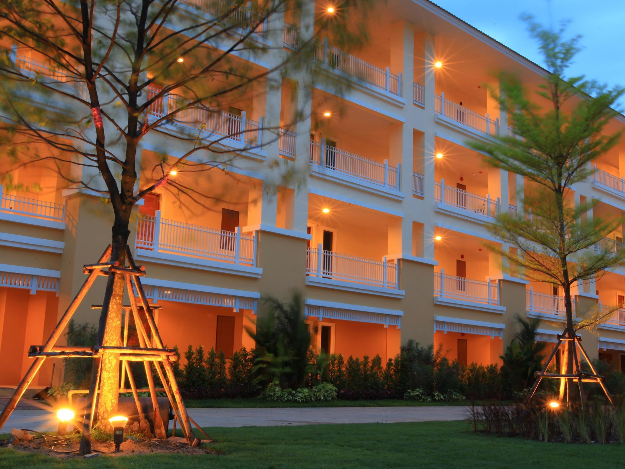 The One Residence Hotel Bangkok Zewnętrze zdjęcie
